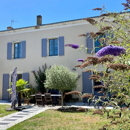 Hotel Maison Jard-sur-mer, 4 Pieces, 8 Personnes - Fr-1-336-154