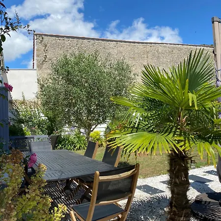 Hotel Maison Jard-sur-mer, 4 Pieces, 8 Personnes - Fr-1-336-154 Jard-sur-Mer